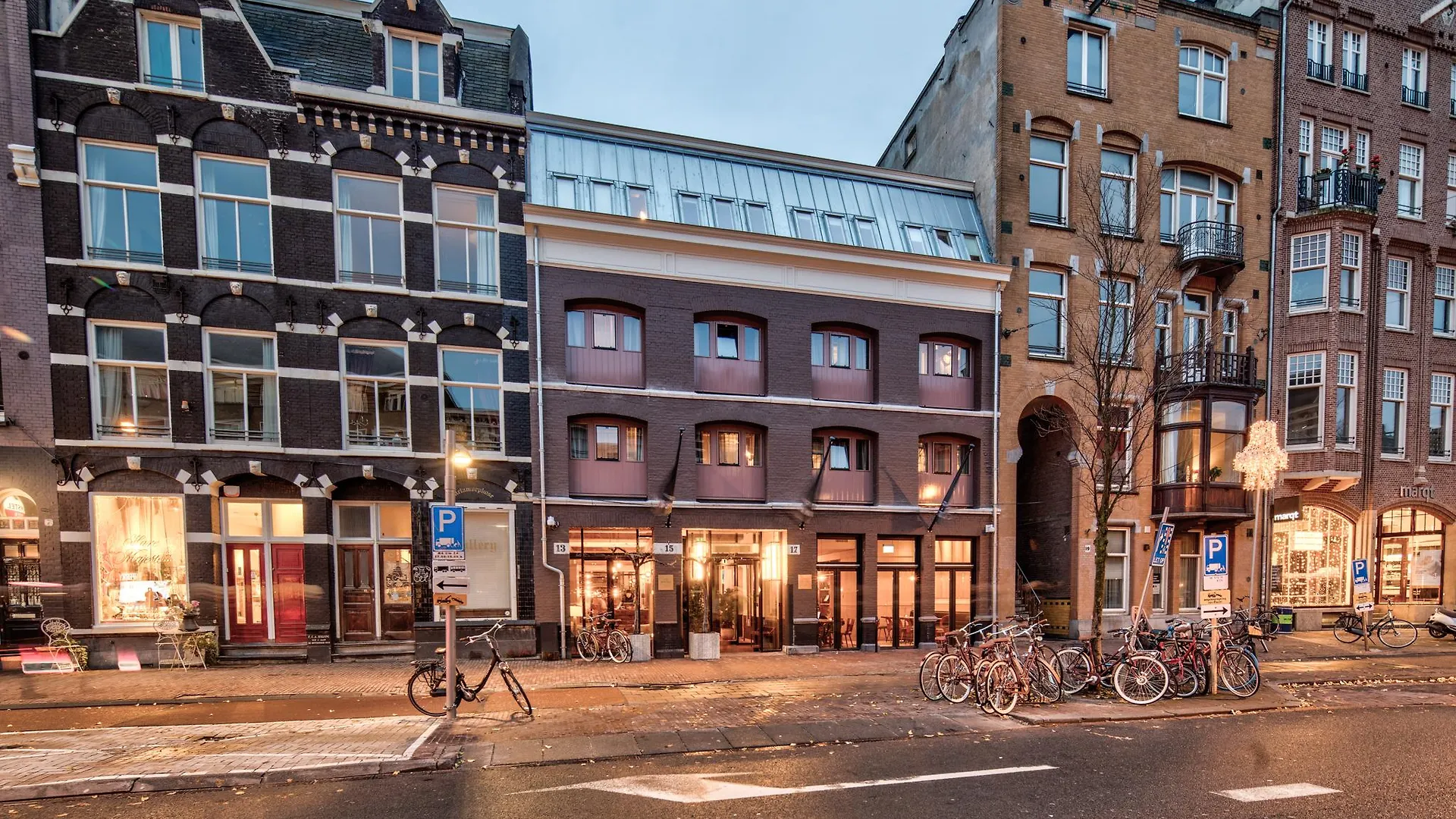 Hotel Van De Vijsel contacts